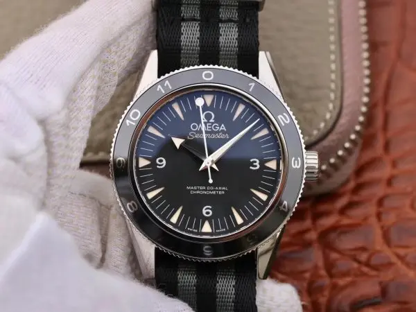Replica-Omega-James-Bond-007-600x450.webp